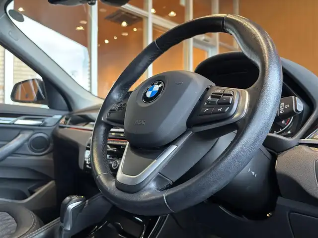 ＢＭＷ Ｘ１ xDrive 18d xライン 宮城県 2017(平29)年 3.4万km アルピンホワイトⅢ 純正ナビ/バックカメラ/CD/DVD再生/Bluetooth接続/ハーフレザー/ステアリングスイッチ/レインセンサー/ヒルディセントコントロール/ドライブモードセレクト/ミラーETC/電動ミラー/電動パーキング/アイドリングストップ/インテリジェントセーフティ/車線逸脱警告/LEDヘッドライト/フロントフォグ/純正18インチAW/4WD
