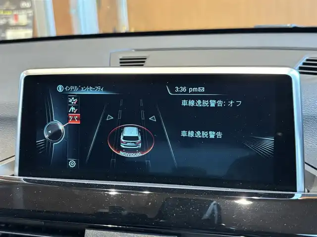 ＢＭＷ Ｘ１ xDrive 18d xライン 宮城県 2017(平29)年 3.4万km アルピンホワイトⅢ 純正ナビ/バックカメラ/CD/DVD再生/Bluetooth接続/ハーフレザー/ステアリングスイッチ/レインセンサー/ヒルディセントコントロール/ドライブモードセレクト/ミラーETC/電動ミラー/電動パーキング/アイドリングストップ/インテリジェントセーフティ/車線逸脱警告/LEDヘッドライト/フロントフォグ/純正18インチAW/4WD