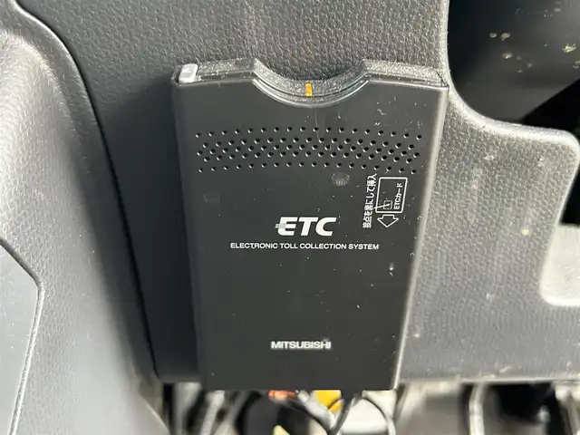 スズキ スイフト スポーツ 栃木県 2006(平18)年 11.1万km チャンピオンイエロー ナビ/スタットレス/社外AW15インチ/純正フロアマット/ETC/純正LEDヘッドライト/フォグランプ/カーテンエアバッグ/スペアキー1本