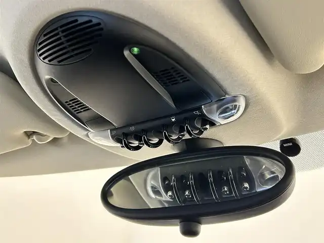 ＭＩＮＩ ミニ クロスオーバー クーパー D 福岡県 2016(平28)年 4.5万km 黒 ＧＯＲＩＬＬＡポータブルナビ　/ＡＵＸ　/純正１６インチＡＷ　/ＥＴＣ　/キーレスキー