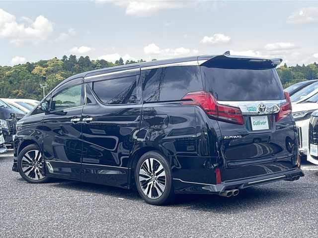 トヨタ アルファード S Cパッケージ 千葉県 2020(令2)年 6万km ブラック ＴＲＤエアロ／マフラー　ＳＲ　黒皮　ナビ　全方位カメラ　ＪＢＬサウンド　リアエンタメシステム　リアフリップダウンモニター　エアシート　パワーシート ドラレコ　ＥＴＣ　両側パワスラ　電動リアドア