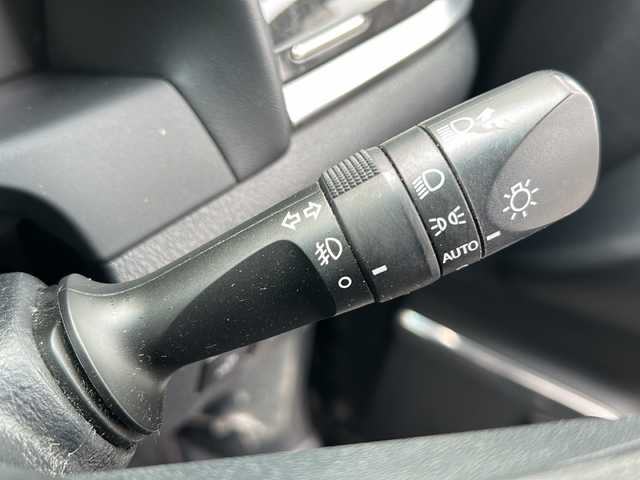 トヨタ アルファード S Cパッケージ 福岡県 2020(令2)年 6万km ブラック ＴＲＤエアロ／マフラー　ＳＲ　黒皮　ナビ　全方位カメラ　ＪＢＬサウンド　リアエンタメシステム　リアフリップダウンモニター　エアシート　パワーシート ドラレコ　ＥＴＣ　両側パワスラ　電動リアドア