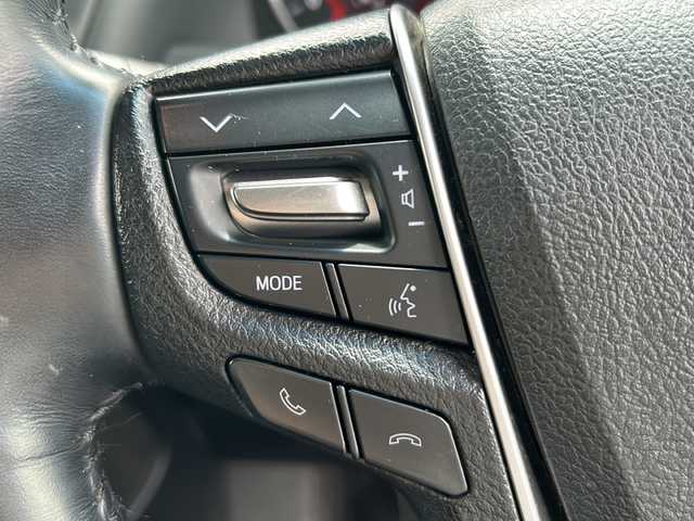 トヨタ アルファード S Cパッケージ 福岡県 2020(令2)年 6万km ブラック ＴＲＤエアロ／マフラー　ＳＲ　黒皮　ナビ　全方位カメラ　ＪＢＬサウンド　リアエンタメシステム　リアフリップダウンモニター　エアシート　パワーシート ドラレコ　ＥＴＣ　両側パワスラ　電動リアドア