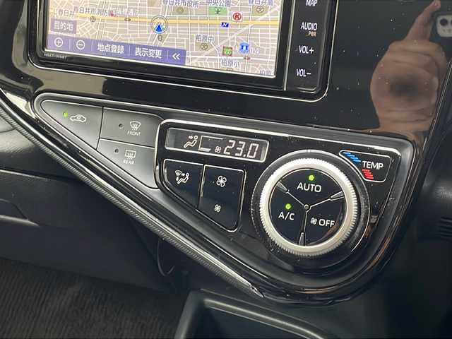 トヨタ アクア 愛知県 2019(平31)年 7.5万km ブラックマイカ /禁煙//ワンオーナー//純正メモリナビ//AM/FM/CD/DVD/SD/MSV/BT/フルセグ//バックカメラ//ETC//前後ドラレコ//PCS/LDA/AHB/PKSB//クリアランスソナー//先行車発進//オートLEDライト//フォグランプ//ステアリングスイッチ//電動格納ウィンカーミラー//横滑り防止装置//車両接近警報//スペアタイヤ//純正ホイールキャップ//ECO MODE//EV MODE//プッシュスタート//スマートキー//スペアキー//純正フロアマット//ドアバイザー//バニティミラー//保証書//取扱説明書