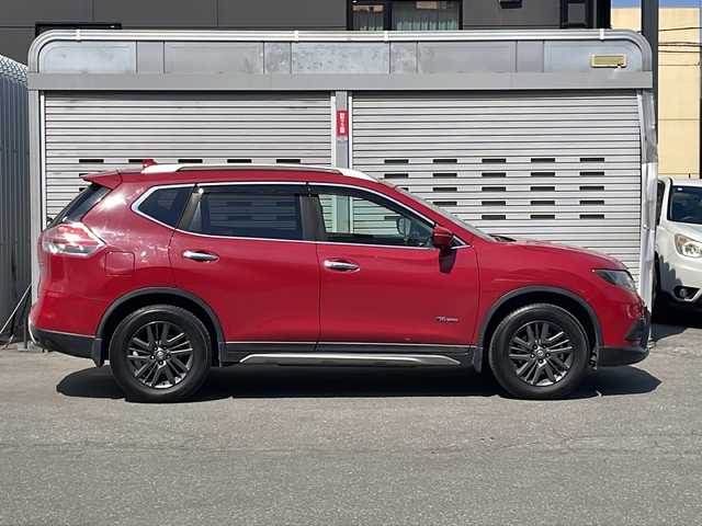 日産 エクストレイル ハイブリッド 20X ブラック エクストリーマーX ブレーキ 道央・札幌 2016(平28)年 12.4万km バーニングレッド (株)IDOMが運営する【じしゃロン札幌店】の自社ローン専用車両になります。こちらは現金またはオートローンご利用価格です。自社ローンご希望の方は別途その旨お申し付けください。/シートヒーター /スマートキー×２/クルコン/純正ナビ/フルセグTV/ルーフレール/エマブレ/オートライト/LEDライト/パワーバックドア