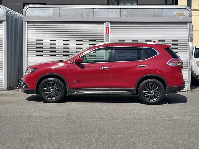 日産 エクストレイル ハイブリッド 20X ブラック エクストリーマーX ブレーキ 道央・札幌 2016(平28)年 12.4万km バーニングレッド (株)IDOMが運営する【じしゃロン札幌店】の自社ローン専用車両になります。こちらは現金またはオートローンご利用価格です。自社ローンご希望の方は別途その旨お申し付けください。/シートヒーター /スマートキー×２/クルコン/純正ナビ/フルセグTV/ルーフレール/エマブレ/オートライト/LEDライト/パワーバックドア