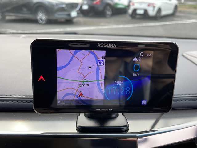 トヨタ アルファードハイブリット G 新潟県 2016(平28)年 11万km ホワイトパールクリスタルシャイン メーカーオプションナビ/フルセグTV/BT/CD/DVD/AUX/バックカメラ/JBL/両側パワースライドドア/フリップダウンモニター/レーダークルーズコントロール/ETC/4WD/オットマン/D＋N席　パワーシート/ドライブレコーダー前後/ナノイーエアコン/スペアキー1本/スマートキー/社外19インチアルミホイール/ウォークスルー