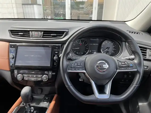 日産 エクストレイル 20Xi レザーエディション 石川県 2020(令2)年 6.1万km ダイヤモンドブラック 4WD/ワンオーナー/プロパイロット/純正9型メモリーナビ/フルセグTV/アラウンドビューモニター/LEDヘッドライト/革シート/シートヒーター/ETC/パワーバックドア/インテリキー/プッシュスタート/電動ミラー/スマートルームミラー/フリップダウンモニター/純正アルミホイール/保証書