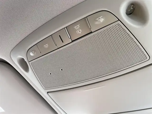 日産 エクストレイル 20Xi レザーエディション 石川県 2020(令2)年 6.1万km ダイヤモンドブラック 4WD/ワンオーナー/プロパイロット/純正9型メモリーナビ/フルセグTV/アラウンドビューモニター/LEDヘッドライト/革シート/シートヒーター/ETC/パワーバックドア/インテリキー/プッシュスタート/電動ミラー/スマートルームミラー/フリップダウンモニター/純正アルミホイール/保証書