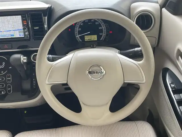 日産 デイズ ルークス X 愛知県 2014(平26)年 2.1万km アゼリアピンク ワンオーナー/・純正メモリナビ（MC314D-W）/DVD／Bluetooth／地デジTV/両側パワースライドドア/バックカメラ＋全方位カメラ/前方ドライブレコーダー（DRY-AS370WG）/助手席背面テーブル/後席ロールシェード/インテリジェントキー/ベンチシート/オートエアコン