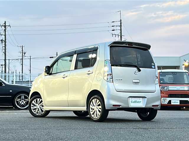 マツダ フレア HS 愛知県 2016(平28)年 0.8万km シルキーシルバーメタリック /禁煙/ワンオーナー//メモリナビ/CD/USB//革巻きステア/ステアスイッチ//シートヒーター//電動格納ウインカーミラー//ヘッドライトレベライザー//シートリフター//バニティミラー//レーダーブレーキサポート//誤発進抑制//プッシュスタート/スマートキー//新車時保証書//取扱説明書//スペアスマートキー有