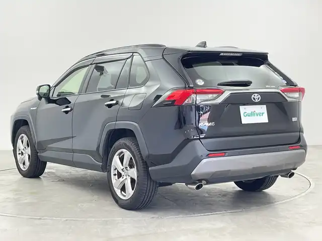 トヨタ ＲＡＶ４ ハイブリットG 群馬県 2020(令2)年 7.1万km アティチュードブラックマイカ サンルーフ　9型ナビ　電動リアゲート　衝突被害軽減ブレーキ　ルーフレール　バックカメラ　アダプティブクルーズコントロール　シートヒーター　パワーシート　ステアリングヒーター　AC100V 禁煙車