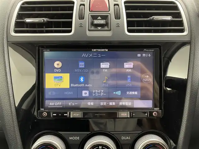 スバル フォレスター Xブレイク 群馬県 2016(平28)年 8.3万km クリスタルブラックシリカ パワーリヤゲート/アドバンスドセイフティパッケージ/・アダプティブドライビングビーム/・スバルリヤビークルディテクション(後側方警戒支援システム)/運転席&助手席8ウェイパワーシート/キーレスアクセス&プッシュスタート/＝＝＝＝＝/carrozzeriaフリップダウンモニター(TVM-FW1030)/carrozzeriaナビ/・AM/FM/CD/DVD/SD/Bluetooth/フルセグTV/アイサイトver.3/・全車速追従機能付クルーズコントロール/・先行車発進お知らせ/・プリクラッシュブレーキ/・アクティブレーンキープ（車線逸脱抑制）/・AT誤発進抑制制御/・AT誤後進抑制制御/・車線逸脱警報/・ふらつき警報/パドルシフト/アイドリングストップ