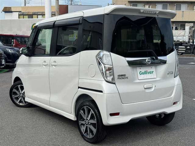 日産 デイズ ルークス HWS X Vセレクション 千葉県 2018(平30)年 2.8万km ホワイトパール ワンオーナー車/衝突軽減ブレーキ/オートハイビーム/純正SDナビ/フルセグTV/Bluetooth/全方位＆バックカメラ/サイドカメラ/両側電動スライドドア/リアシーリングファン/ドライブレコーダー/アイドリングストップ/LEDヘッドライト/ETC/保証書/取扱説明書/スペアキー