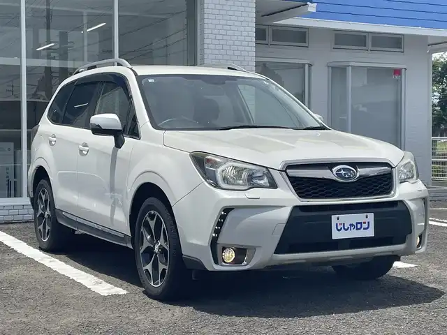 スバル フォレスター 2．0XT アイサイト 徳島県 2014(平26)年 10.9万km クリスタルホワイトP (株)IDOMが運営する【じしゃロン徳島店】の自社ローン専用車両になります。こちらは現金またはオートローンご利用時の価格です。自社ローンご希望の方は別途その旨お申付け下さい/アイサイト/４WD/社外ＨＤＤナビゲーション/（CD/DVD/MSV/Bluetooth）　/バックモニター　/ハーフレザーシート/両席シートヒーター/ＨＩＤヘッドライト　/フォグランプ　/デイライト　/クルーズコントロール　/パドルシフト　/Ｘモード切替　/ＴＲＣ　/ルーフレール/ウィンカーミラー/プッシュスタート　/スペアキー　/純正フロアマット/サイドバイザー