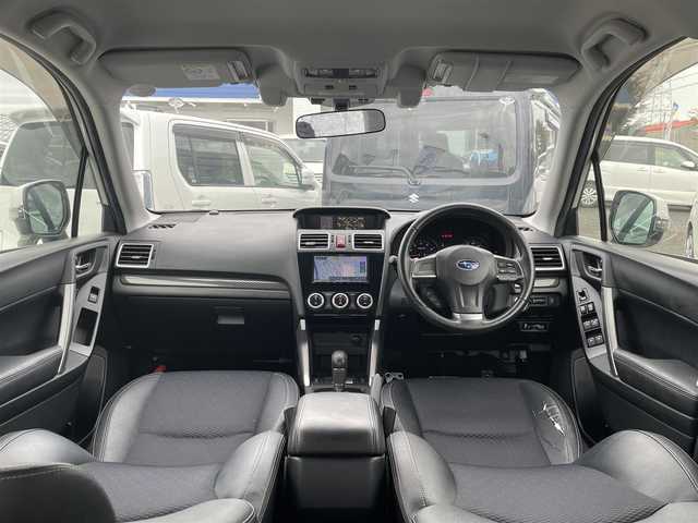 スバル フォレスター 2．0XT アイサイト 宮崎県 2014(平26)年 10.9万km クリスタルホワイトP じしゃロン宮崎店成約済み/アイサイト/４WD/社外SDナビゲーション/（CD/DVD/SD/Bluetooth）　/バックモニター　/ハーフレザーシート/両席シートヒーター/ＨＩＤヘッドライト　/フォグランプ　/デイライト　/クルーズコントロール　/パドルシフト　/Ｘモード切替　/ＴＲＣ　/ルーフレール/ウィンカーミラー/プッシュスタート　/スペアキー　/純正フロアマット/サイドバイザー