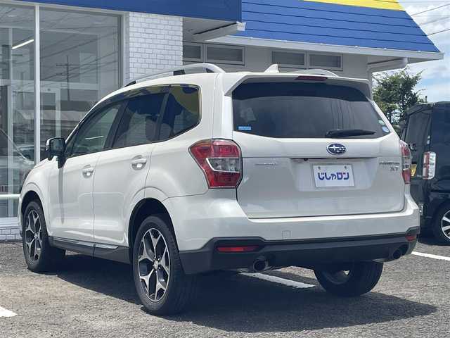 スバル フォレスター 2．0XT アイサイト 宮崎県 2014(平26)年 10.9万km クリスタルホワイトP じしゃロン宮崎店成約済み/アイサイト/４WD/社外SDナビゲーション/（CD/DVD/SD/Bluetooth）　/バックモニター　/ハーフレザーシート/両席シートヒーター/ＨＩＤヘッドライト　/フォグランプ　/デイライト　/クルーズコントロール　/パドルシフト　/Ｘモード切替　/ＴＲＣ　/ルーフレール/ウィンカーミラー/プッシュスタート　/スペアキー　/純正フロアマット/サイドバイザー
