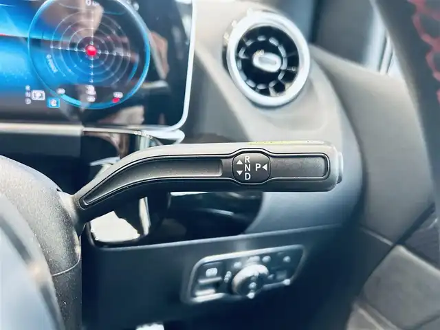 メルセデス・ベンツ Ｂ２００ｄ AMGライン 大阪府 2020(令2)年 3.2万km コスモスブラック レーダーセーフティP/HUD/ACC/ハーフレザー/メモリ付きパワーシート/シートヒーター/純正ディスプレイオーディオ/360度カメラ/純正18インチAW/LEDヘッドライト/電動リアゲート/ブラインドスポット/ワイヤレス充電