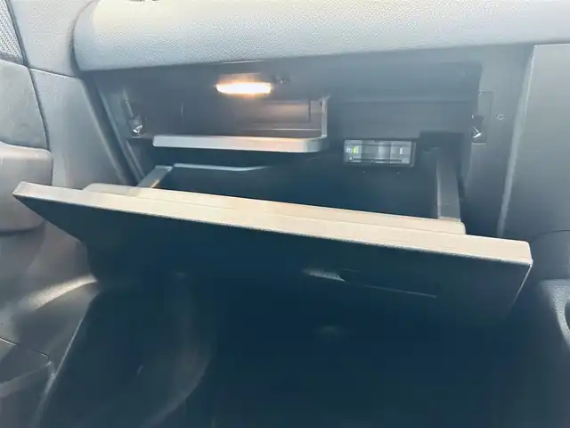 メルセデス・ベンツ Ｂ２００ｄ AMGライン 大阪府 2020(令2)年 3.2万km コスモスブラック レーダーセーフティP/HUD/ACC/ハーフレザー/メモリ付きパワーシート/シートヒーター/純正ディスプレイオーディオ/360度カメラ/純正18インチAW/LEDヘッドライト/電動リアゲート/ブラインドスポット/ワイヤレス充電