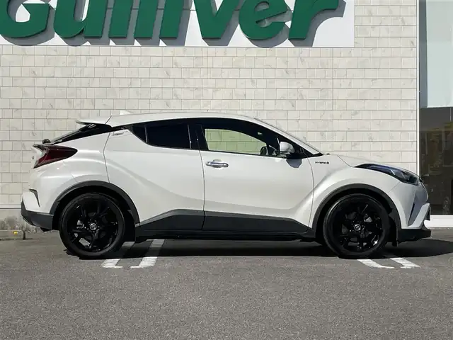トヨタ Ｃ－ＨＲ G モード ネロ 宮崎県 2019(平31)年 7.2万km ホワイトパールクリスタルシャイン 純正SDナビ/（CD/DVD/AM/FM/BT)/フルセグTV/バックカカメラ/ステアリングスイッチ/クルーズコントロール/D席/N席シートヒーター/クリアランスソナー/ハーフレザーシート/ドライブレコーダー/ブラインドスポットモニタ/ETC