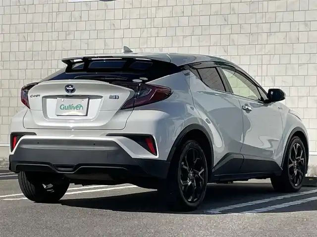トヨタ Ｃ－ＨＲ G モード ネロ 宮崎県 2019(平31)年 7.2万km ホワイトパールクリスタルシャイン 純正SDナビ/（CD/DVD/AM/FM/BT)/フルセグTV/バックカカメラ/ステアリングスイッチ/クルーズコントロール/D席/N席シートヒーター/クリアランスソナー/ハーフレザーシート/ドライブレコーダー/ブラインドスポットモニタ/ETC