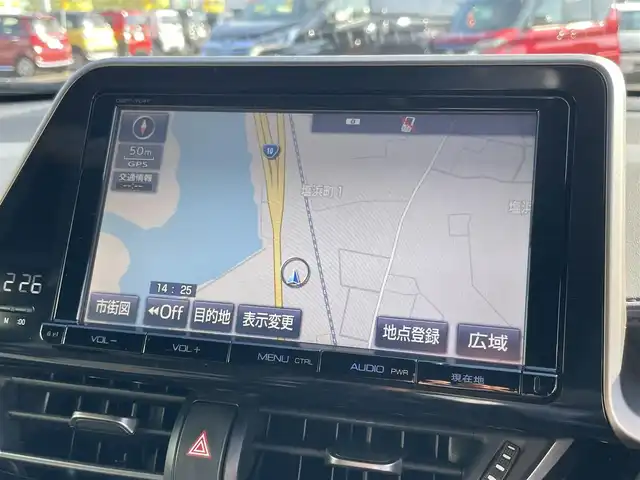 トヨタ Ｃ－ＨＲ G モード ネロ 宮崎県 2019(平31)年 7.2万km ホワイトパールクリスタルシャイン 純正SDナビ/（CD/DVD/AM/FM/BT)/フルセグTV/バックカカメラ/ステアリングスイッチ/クルーズコントロール/D席/N席シートヒーター/クリアランスソナー/ハーフレザーシート/ドライブレコーダー/ブラインドスポットモニタ/ETC