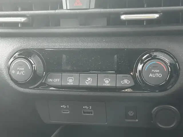 日産 オーラ G レザーエディション 福島県 2022(令4)年 6.9万km ガーネットレッド/スーパーブラック 2トーン ワンオーナー/純正ナビ/（CD/DVD/USB/BT）/フルセグ/レザーシート/デジタルインナーミラー/全方位カメラ/ドライブレコーダー/ETC2.0/レーダークルーズコントロール/プロパイロット/ブラインドスポットモニター/LEDオートライト/オートマチックハイビーム/衝突軽減ブレーキ/ポータブル充電/純正マット/プッシュスタート