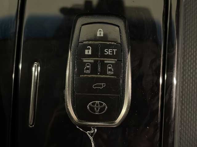トヨタ アルファード S Cパッケージ 熊本県 2020(令2)年 8.9万km ホワイトパールクリスタルシャイン 純正メモリナビ（ＣＤ/ＤＶＤ/ＢＴ/ラジオ/フルセグ）/サンルーフ/フリップダウンモニター/バックカメラ/ドライブレコーダー/ＥＴＣ/両側パワースライドドア/Ｄ・Ｎ席パワーシート/Ｄ席メモリーシート/Ｄ・Ｎ席シートヒーター・エアシート/パワーバックドア/レーダークルーズコントロール/レーンキープ/衝突軽減システム/横滑り防止装置/前後コーナーセンサー/ステアリングヒーター/ステアリングスイッチ/オートハイビーム/オートライト/フォグランプ/電動パーキングブレーキ（オートホールド付き）/純正フロアマット/ドアバイザー/純正18インチＡＷ/プッシュスタート/スマートキー