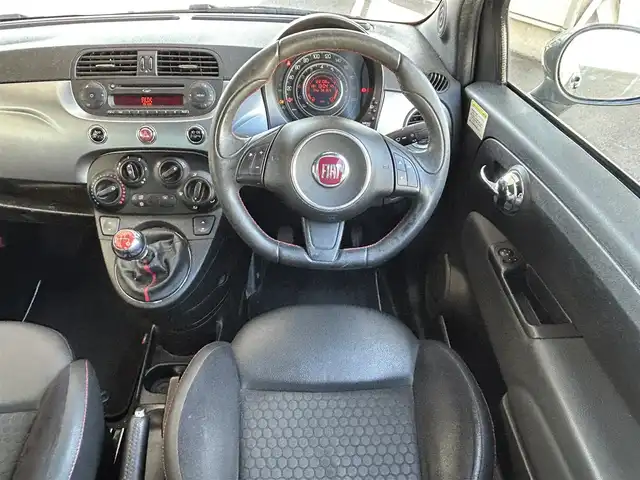 フィアット ５００Ｓ ツインエア 宮城県 2013(平25)年 12.3万km ガンＭ ・純正オーディオ/（FM/AM/CD)/・アイドリングストップ/（スタートストップ機能）/・ハーフレザーシート/・革ステアリング/・ステアリングスイッチ/・フロントフォグランプ/・リアフォグランプ/・ETC/・ISOFIX/・社外15インチアルミホイール（冬）/・純正15インチアルミホイール付き（夏）/・フロアマット/・Wエアバッグ+サイドエアバッグ/ABS/・取扱説明書