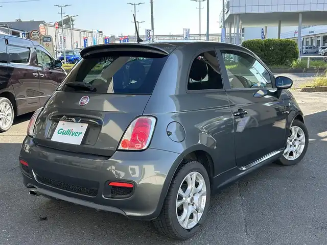 フィアット ５００Ｓ ツインエア 宮城県 2013(平25)年 12.3万km ガンＭ ・純正オーディオ/（FM/AM/CD)/・アイドリングストップ/（スタートストップ機能）/・ハーフレザーシート/・革ステアリング/・ステアリングスイッチ/・フロントフォグランプ/・リアフォグランプ/・ETC/・ISOFIX/・社外15インチアルミホイール（冬）/・純正15インチアルミホイール付き（夏）/・フロアマット/・Wエアバッグ+サイドエアバッグ/ABS/・取扱説明書