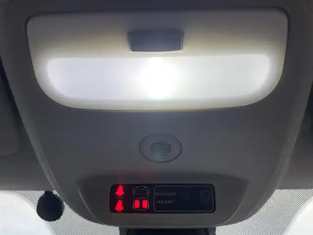 ルノー トゥインゴ インテンス 栃木県 2018(平30)年 5.4万km 白 純正オーディオ/(AM/FM/USB)/純正15インチアルミ /ETC /オートエアコン /クルーズコントロール /コーナーセンサー/保証書/取扱説明書/スペアキー