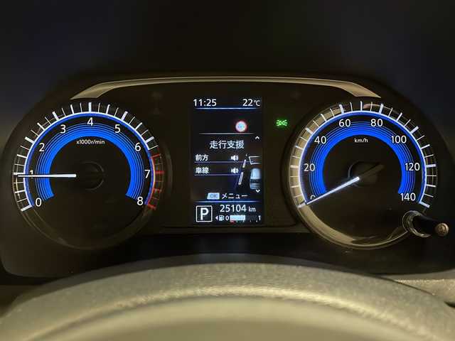 三菱 ｅＫクロス G 新潟県 2023(令5)年 2.6万km ゴールド エマージェンシーストップシグナルシステム/アンチロックブレーキ/横滑り防止装置/ヒルスタートアシスト/ヒルディセントコントロール/レーンキープアシスト/LEDヘッドライト