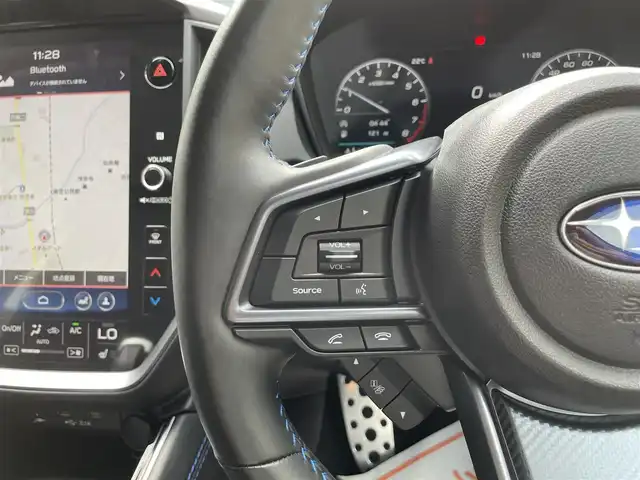 スバル レヴォーグ 1．8GT－H EX 滋賀県 2022(令4)年 1.8万km セラミックホワイト 純正11.6インチナビ/Bluetooth/USB/AppleCarPlay/AndroidAuto/フルセグTV/デジタルマルチビューモニター/全車速追従機能付クルーズコントロール/パワーバックドア/ETC/シートヒーター/パワーシート/パドルシフト/アイサイト/LEDヘッドライト/スマートキー/純正アルミホイール