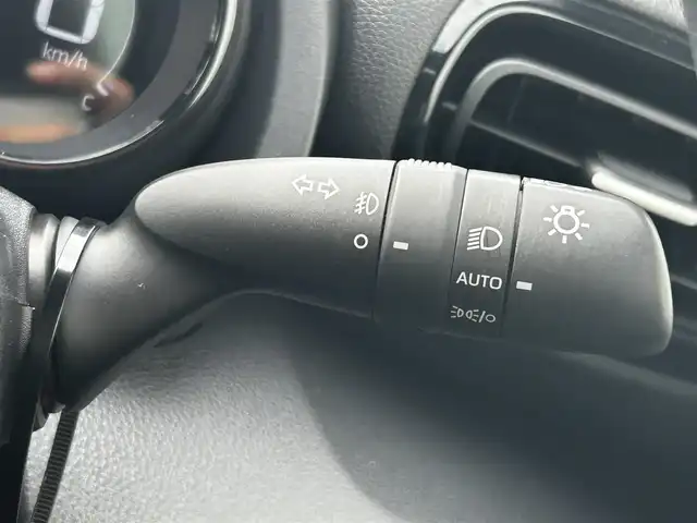 トヨタ ヤリス 福島県 2020(令2)年 2.4万km シルバーM 純正ナビ/バックカメラ/Bluetooth接続/ビルドインETC/ドラレコ/シートヒーター/レーンアシストキープ/クルーズコントロール/コーナーセンサ/アイドリングストップ/プッシュスタート/ドアバイザー/モデリスタホイール（15インチ）