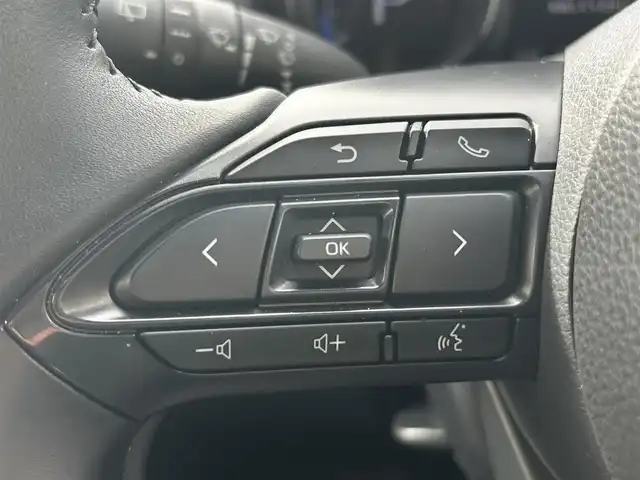 トヨタ ヤリス 福島県 2020(令2)年 2.4万km シルバーM 純正ナビ/バックカメラ/Bluetooth接続/ビルドインETC/ドラレコ/シートヒーター/レーンアシストキープ/クルーズコントロール/コーナーセンサ/アイドリングストップ/プッシュスタート/ドアバイザー/モデリスタホイール（15インチ）