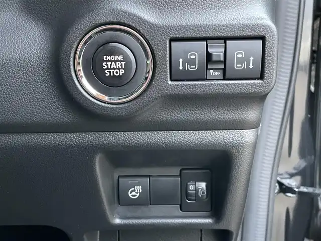 スズキ スペーシア カスタム HYBRID XS 新潟県 2024(令6)年 2万km ブルーイッシュブラックパール3 4WD/純正メモリナビ/BT/フルセグテレビ/全方位カメラ/衝突被害軽減ブレーキ/レーンキープアシスト/レーダークルーズコントロール/両側パワースライドドア/半革シート/シートヒーター /ステアリングヒーター/ステアリングスイッチ/コーナーセンサー/スマートキー/プッシュスタート/LEDヘッドライト/オートライト/オートハイビーム/フォグランプ/純正15インチアルミホイール