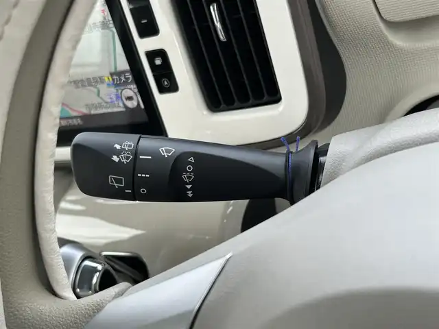 ダイハツ ムーヴ キャンバス G メイクアップ リミテッド　SAⅢ 島根県 2020(令2)年 6万km パールホワイトⅢ/ナチュラルベージュマイカメタリック 2トーン 純正SDナビ（Bluetooth・AM・FM・CD・DVD）/フルセグTV/全周囲カメラ/バックカメラ/フロントカメラ/サイドカメラ/ETC/純正ドライブレコーダー/両側パワースライドドア/コーナーセンサー/LEDヘッドライト/フォグランプ/オートライト/レーンキープアシスト/衝突被害軽減ブレーキ/横滑り防止装置/禁煙車/サマータイヤ付き