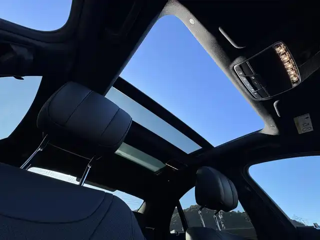 メルセデス・ベンツ Ｓ４５０ エクスクルーシブAMGラインプラ 愛媛県 2019(令1)年 4万km イリジウムシルバー AMGラインプラス（メーカーOP）/・AMGスタイリングパッケージ/・20インチAMGアルミ/・ヘッドアップディスプレイ/・本革巻ウッドステアリング/パノラミックスライディングルーフ/12.3インチCOMANDシステム/・HDDナビ/・Burmesterサウンドシステム/・AM/FM/フルセグTV/USB/SD/Bluetooth/・AppleCarPlay/AndroidAuto/・ETC2.0/全車速追従クルーズコントロール（自動再発進機能付）/アクティブステアリングアシスト/・アクティブレーンチェンジアシスト/アクティブブレーキアシスト/ブレインドスポットアシスト/トラフィックサインアシスト/ブレーキホールド・ヒルスタートアシスト/マルチビームLED（ハイビームアシスト付）/360°カメラ/コーナーセンサー/タイヤ空気圧センサー/本革シート（黒）/・メモリー付きパワーシート（前席）/・電動ランバーサポート/・シートヒーター（全席）/・シートベンチレーション（前席）/・リラクゼーション機能/レインセンサー/アンビエントライト（64色）/スマートエントリー/プッシュスタート/自動開閉トランクリッド/置くだけ充電/取説・保証書/スペアキー