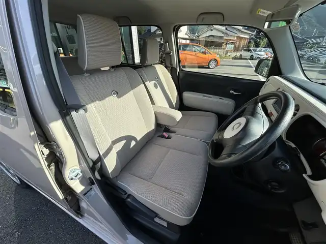 ダイハツ ミラ ココア プラスX 愛媛県 2014(平26)年 5.3万km ココアベージュマイカメタリック clearionナビ（Bluetooth/SD/フルセグテレビ/iPod）/バックカメラ/ETC/ルーフレール/フロアマット/ベンチシート/横滑り防止装置/盗難防止装置/前席エアバック/LEDヘッドライト/フォグランプ/オートライト/スマートキー/アイドリングストップ