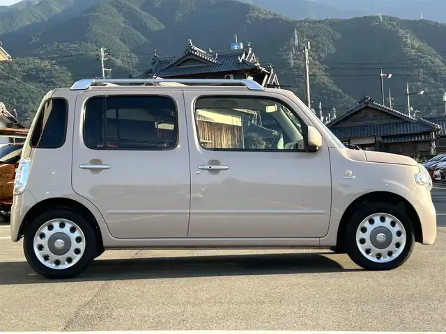 ダイハツ ミラ ココア プラスX 愛媛県 2014(平26)年 5.3万km ココアベージュマイカメタリック clearionナビ（Bluetooth/SD/フルセグテレビ/iPod）/バックカメラ/ETC/ルーフレール/フロアマット/ベンチシート/横滑り防止装置/盗難防止装置/前席エアバック/LEDヘッドライト/フォグランプ/オートライト/スマートキー/アイドリングストップ