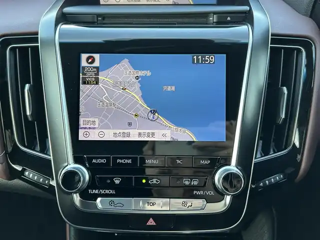 トヨタ クラウン ハイブリッド S Cパッケージ 島根県 2019(平31)年 3.8万km ホワイトパールクリスタルシャイン 登録時走行距離37172km/純正SDナビ【CD/DVD/Blue-lay/Bluetooth】/フルセグテレビ/バックカメラ/プリクラッシュセーフティシステム/レーダークルーズコントロール/レーンキープアシススト/ブラインドスポットモニター/クリアランスソナー/パーキングサポート/パドルシフト/前席パワーシート/前席シートヒーター/ステアリングヒーター/ヘッドアップディスプレイ/LEDヘッドライト/オートライト/オートハイビーム/ビルトインETC2.0/純正18インチAW/禁煙車