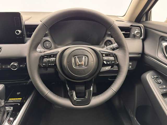 ホンダ ヴェゼル ハイブリッド e:HEV Z 兵庫県 2025(令7)年 0.1千km プラチナホワイトパール 登録済未使用車/純正ディスプレイオーディオ/純正メモリナビ/（Bluetooth/フルセグ)/ApplecarPlay/AndroidAuto/ワイヤレス充電/コーナーセンサー/LKA/PCS/BSM/ACC/バックカメラ/パドルシフト/ビルトインETC2.0/D+N席シートヒーター/ハーフレザー/LEDヘッドライト/LEDフォグランプ/オートハイビーム/純正18インチアルミホイール/スペアキー×１