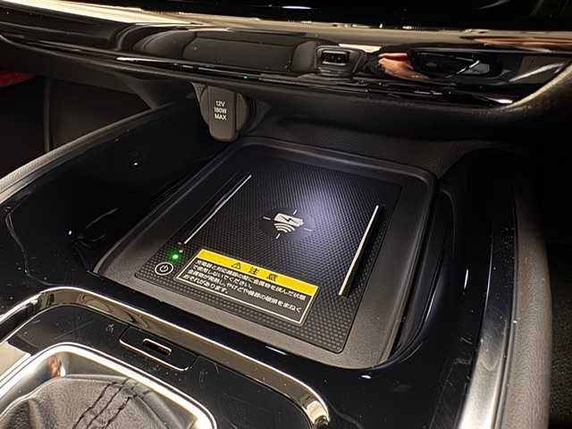 ホンダ ヴェゼル ハイブリッド e:HEV Z 兵庫県 2025(令7)年 0.1千km プラチナホワイトパール 登録済未使用車/純正ディスプレイオーディオ/純正メモリナビ/（Bluetooth/フルセグ)/ApplecarPlay/AndroidAuto/ワイヤレス充電/コーナーセンサー/LKA/PCS/BSM/ACC/バックカメラ/パドルシフト/ビルトインETC2.0/D+N席シートヒーター/ハーフレザー/LEDヘッドライト/LEDフォグランプ/オートハイビーム/純正18インチアルミホイール/スペアキー×１