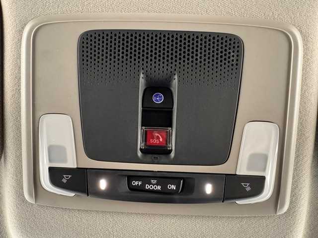 ホンダ ヴェゼル ハイブリッド e:HEV Z 兵庫県 2025(令7)年 0.1千km プラチナホワイトパール 登録済未使用車/純正ディスプレイオーディオ/純正メモリナビ/（Bluetooth/フルセグ)/ApplecarPlay/AndroidAuto/ワイヤレス充電/コーナーセンサー/LKA/PCS/BSM/ACC/バックカメラ/パドルシフト/ビルトインETC2.0/D+N席シートヒーター/ハーフレザー/LEDヘッドライト/LEDフォグランプ/オートハイビーム/純正18インチアルミホイール/スペアキー×１