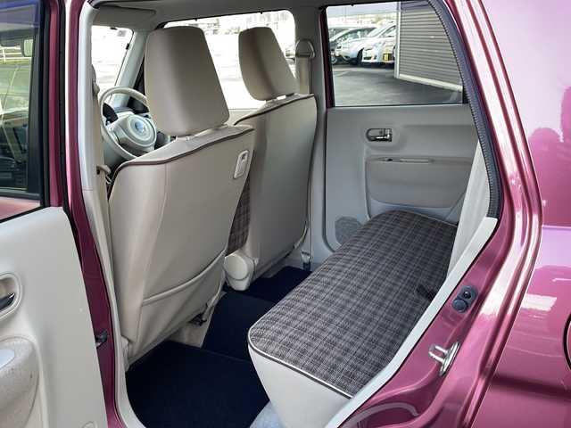 スズキ ラパン X 道東・釧路十勝 2015(平27)年 9.1万km カシスピンクパールメタリック ・４WD/・社外SDメモリナビ/（CD・DVD・BT・フルセグ・ラジオ）/・バックカメラ/・前席シートヒーター/・純正フロアマット/・アイドリングストップ/・ETC２.0/・社外エンジンスターター/・電動格納ミラー/・ウィンカーミラー/・ドアバイザー/・LEDヘッドリト/・オートライト/・横滑り防止装置/・衝突被害軽減ブレーキ/・保証書/・取扱説明書