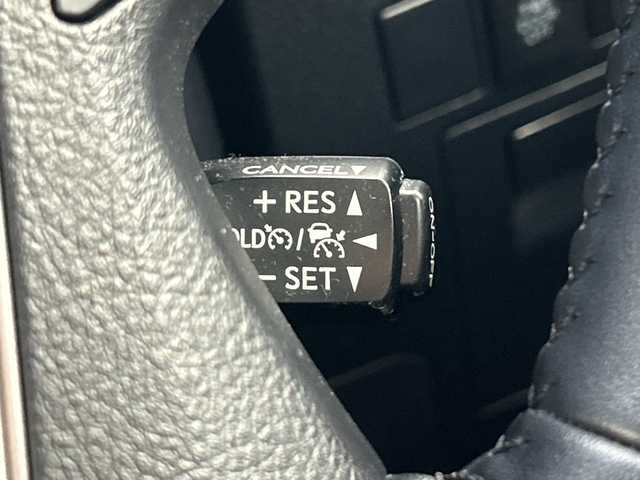 トヨタ アルファード S Aパッケージ 三重県 2018(平30)年 3.4万km ブラック /禁煙車//ツインサンルーフ//アルパインビックＸナビ/（フルセグ/CD/DVD/BT/FM/AM）//トヨタセーフティセンス//バックカメラ//両側パワースライドドア//レーダークルーズコントロール//レザー調シートカバー//LTA//クリアランスソナー//PCS//RSA//LEDオートライト//MST20インチAW//ステアリングスイッチ//ブリッツ車高調//ビルドインETC//プッシュスタート//スマートキー//スペアキー有