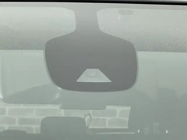 日産 セレナ ハイウェイスターVセレクションⅡ 岩手県 2019(令1)年 8.8万km ブリリアントホワイトパール ４WD/ハンズフリー機能付きパワースライドドア/アラウンドビューモニター/プロパイロット/エマージェンシーブレーキ/レーンキープアシスト/前後ソナー/インテリジェントルームミラー/横滑り防止装置/アイドリングストップ/シートバックテーブル/ロールサンシェード/リヤオートエアコン/純正９インチナビ/ドライブレコーダー/ETC/LEDヘッドライト/純正１５インチアルミホイール/純正フロアマット