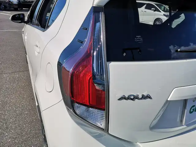 トヨタ アクア G G’s 茨城県 2017(平29)年 8.2万km ホワイトパールクリスタルシャイン カロッツェリア８インチナビ/バックカメラ/クルーズコントロール/nanoe/パワーシート/両側シートヒーター/前後ドラレコ/ETC/プッシュスタート/スマートキー/スペアキー×２