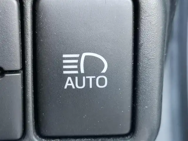 トヨタ アクア G G’s 茨城県 2017(平29)年 8.2万km ホワイトパールクリスタルシャイン カロッツェリア８インチナビ/バックカメラ/クルーズコントロール/nanoe/パワーシート/両側シートヒーター/前後ドラレコ/ETC/プッシュスタート/スマートキー/スペアキー×２