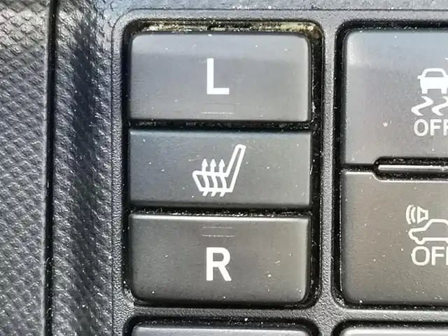 トヨタ アクア G G’s 茨城県 2017(平29)年 8.2万km ホワイトパールクリスタルシャイン カロッツェリア８インチナビ/バックカメラ/クルーズコントロール/nanoe/パワーシート/両側シートヒーター/前後ドラレコ/ETC/プッシュスタート/スマートキー/スペアキー×２